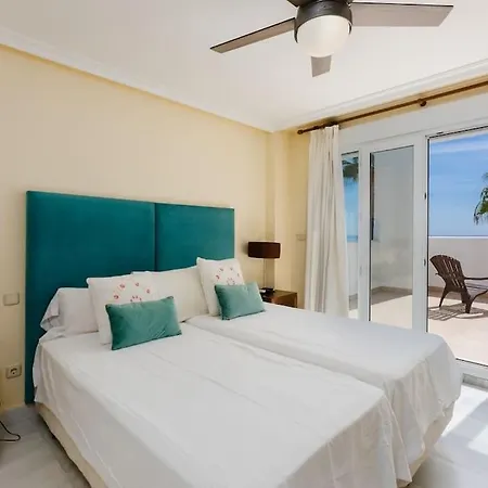 Semesterbostad Ocean Front 4b Townhouse With Garden