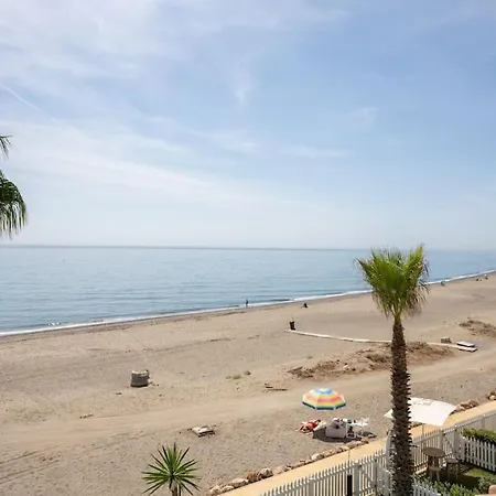 בית נופש Ocean Front 4b Townhouse With Garden *
